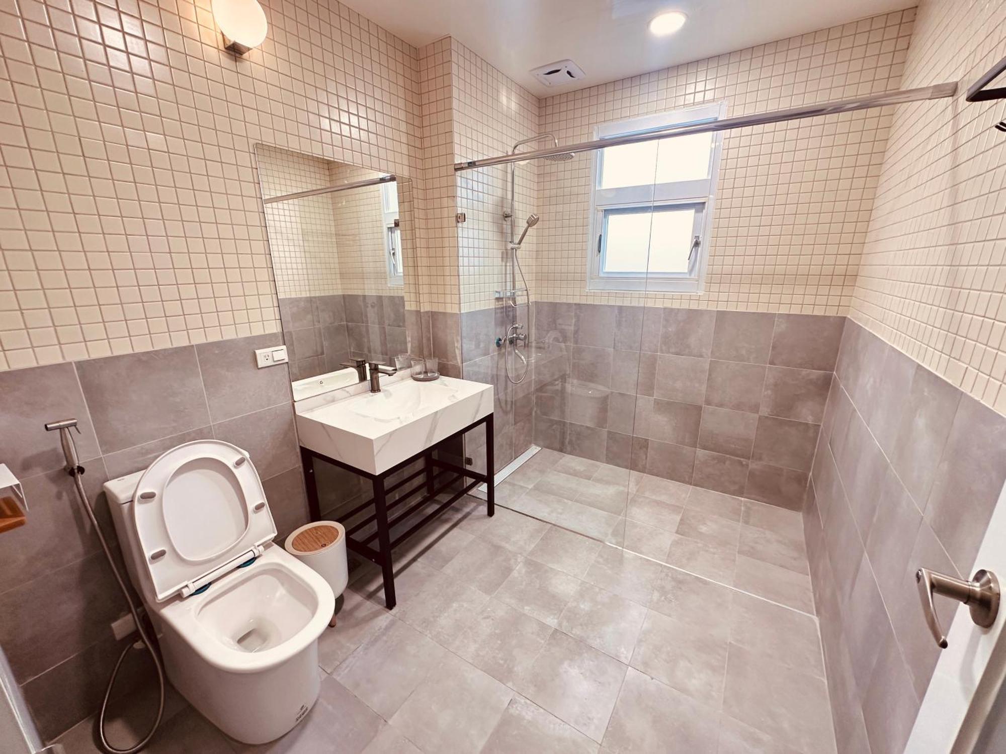 H-Khun Apartment Donggang Exterior photo